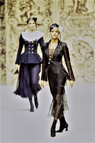 Look 26